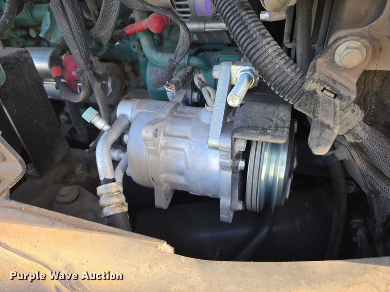 image for item EN8315 2023 Volvo ECR88D mini excavator