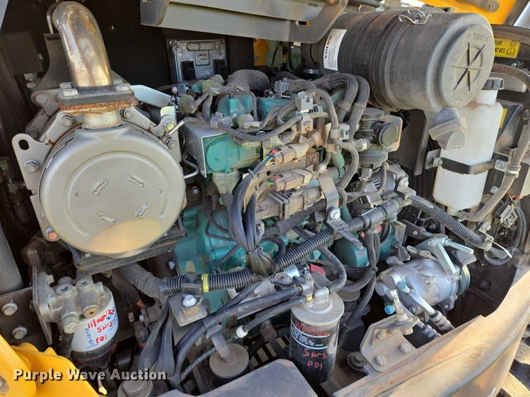 image for item EN8315 2023 Volvo ECR88D mini excavator