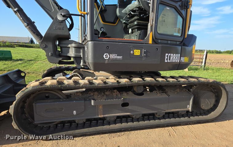 image for item EN8315 2023 Volvo ECR88D mini excavator