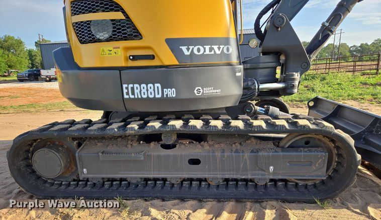 image for item EN8315 2023 Volvo ECR88D mini excavator