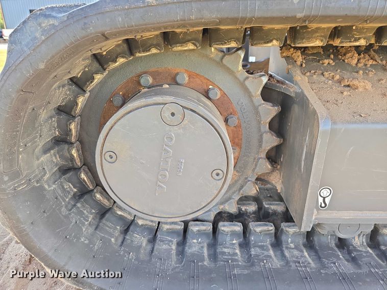 image for item EN8315 2023 Volvo ECR88D mini excavator