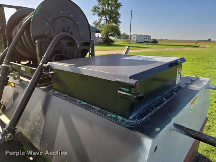 image for item EN8316 2007 Finn T-60 hydroseeder