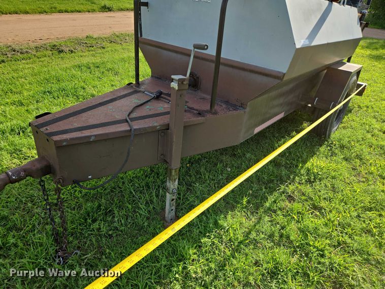 image for item EN8316 2007 Finn T-60 hydroseeder