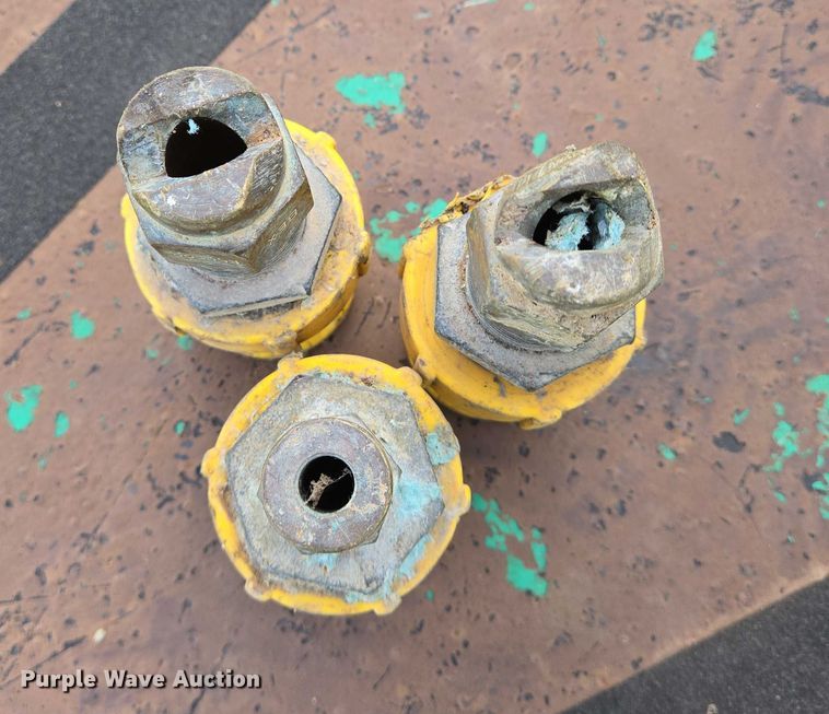 image for item EN8316 2007 Finn T-60 hydroseeder