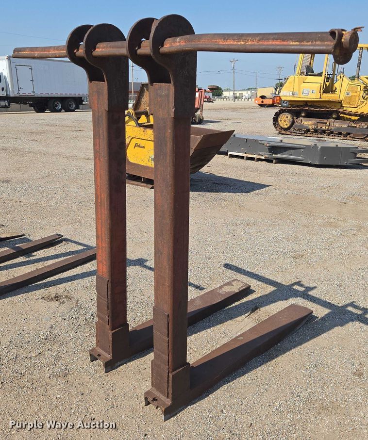 image for item EN8323 48