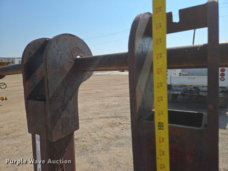 image for item EN8323 48