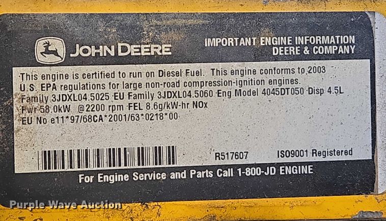 image for item EN8328 2004 John Deere 210LE landscape tractor