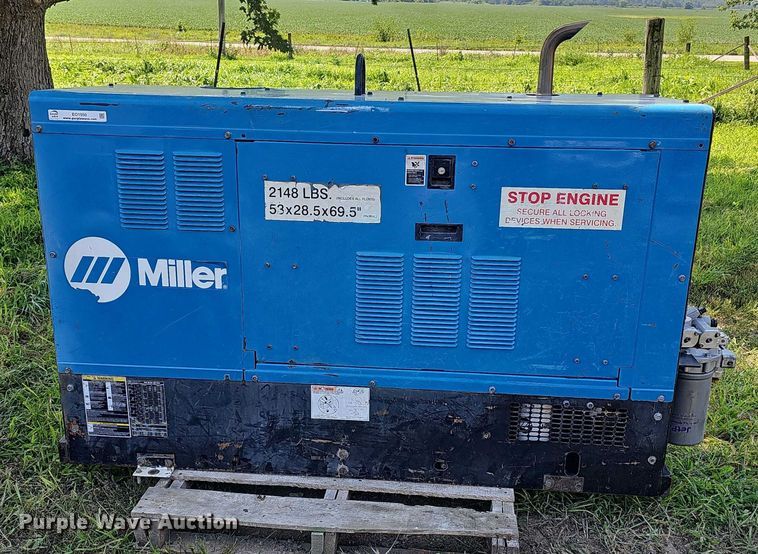 image for item EO1550 Miller Big Blue Air Pak Railroad Spec welder/generator