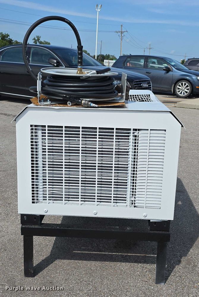 image for item EO1574 Vanair Viper G80 air compressor