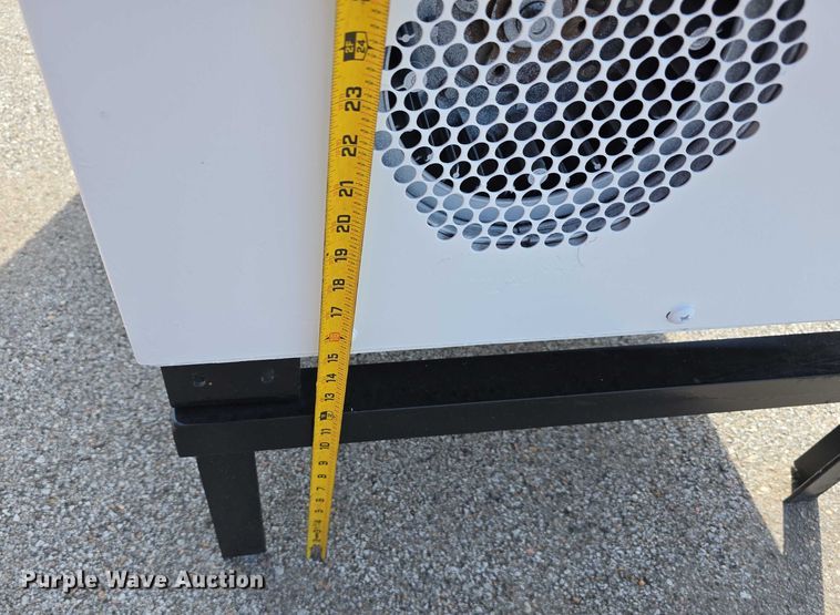 image for item EO1574 Vanair Viper G80 air compressor