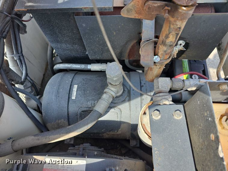 image for item EO1574 Vanair Viper G80 air compressor