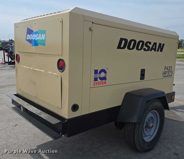 image for item EO1578 2019 Doosan P425/HP375WCU-T4F air compressor