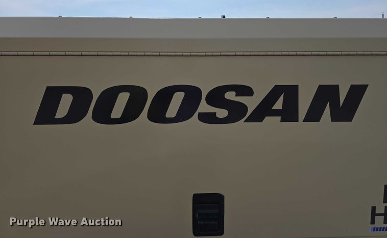 image for item EO1578 2019 Doosan P425/HP375WCU-T4F air compressor