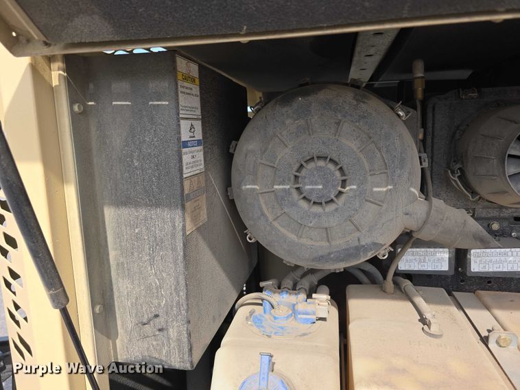 image for item EO1578 2019 Doosan P425/HP375WCU-T4F air compressor