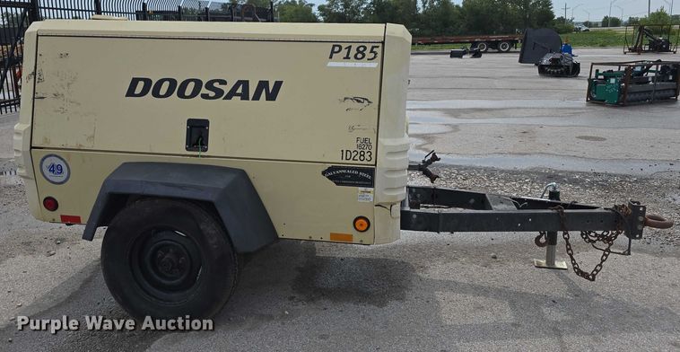 image for item EO1595 2015 Doosan P185WDZ-T4F air compressor