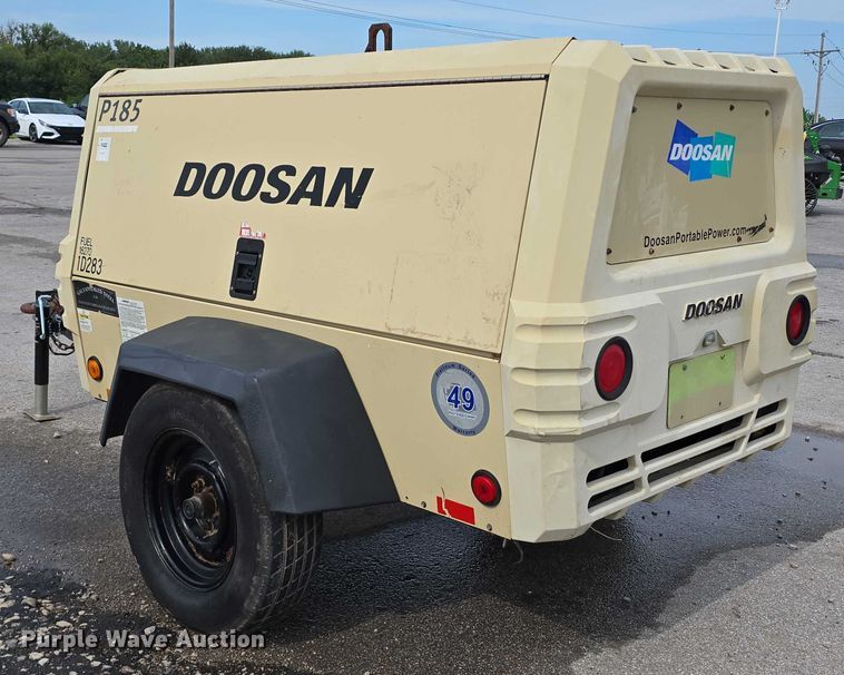 image for item EO1595 2015 Doosan P185WDZ-T4F air compressor