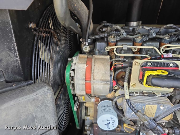 image for item EO1595 2015 Doosan P185WDZ-T4F air compressor
