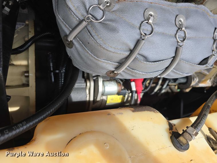 image for item EO1595 2015 Doosan P185WDZ-T4F air compressor