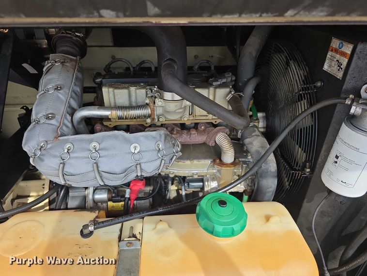 image for item EO1595 2015 Doosan P185WDZ-T4F air compressor