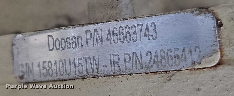 image for item EO1595 2015 Doosan P185WDZ-T4F air compressor