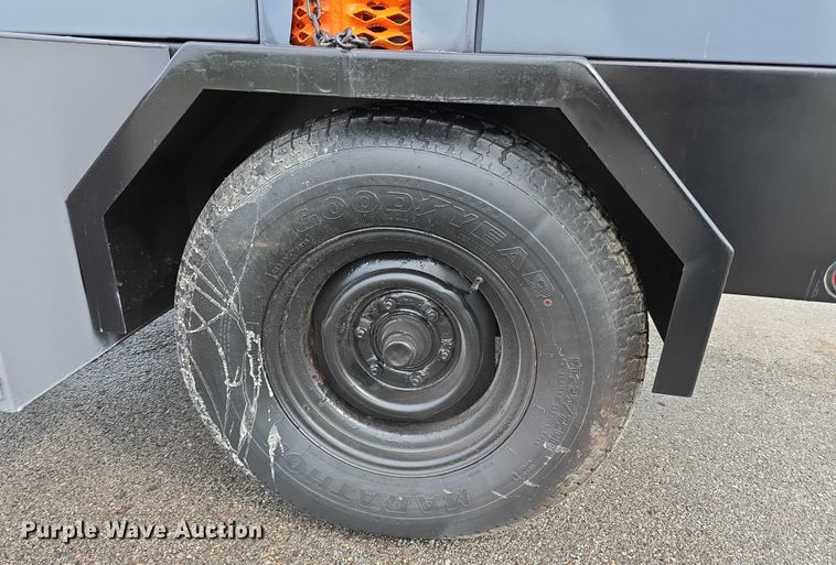 image for item EO1597 Winco MD65/F generator