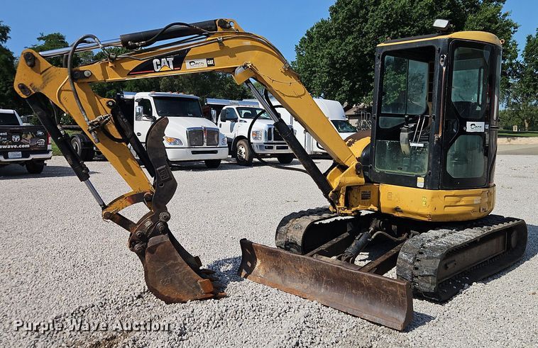 EXCAVADORA 2005 CATERPILLAR 304