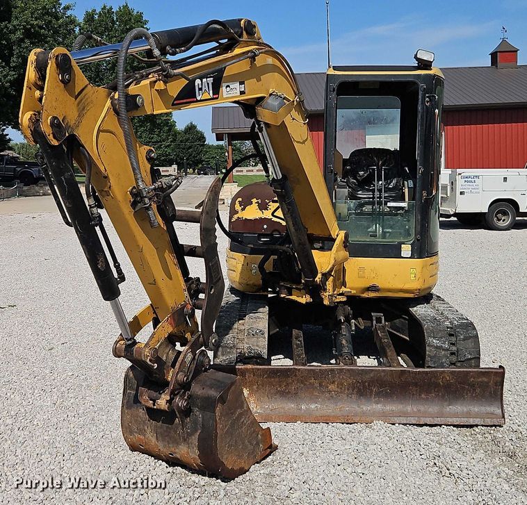 EXCAVADORA 2005 CATERPILLAR 304