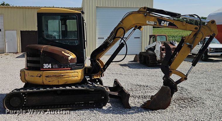 EXCAVADORA 2005 CATERPILLAR 304