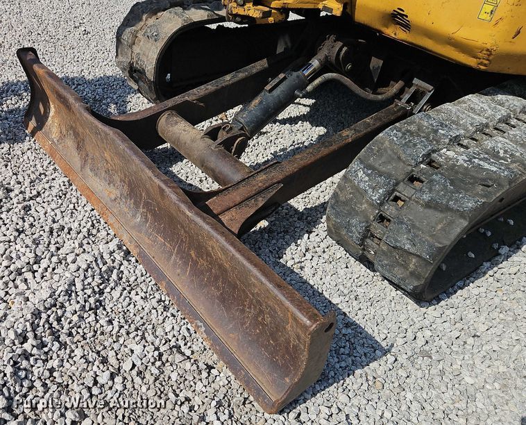 image for item EO4562 2005 Caterpillar 304 mini excavator