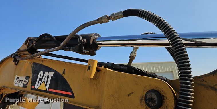 image for item EO4562 2005 Caterpillar 304 mini excavator