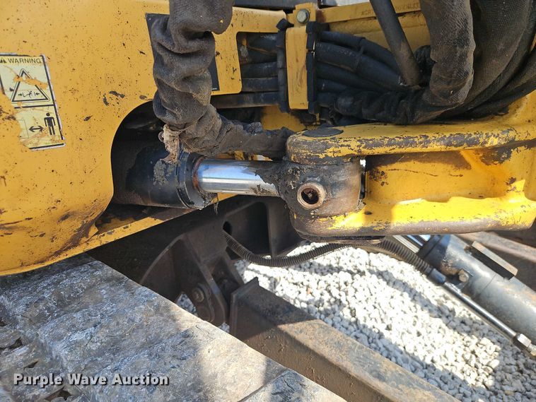 image for item EO4562 2005 Caterpillar 304 mini excavator
