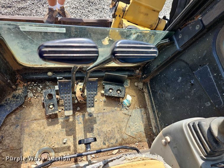 image for item EO4562 2005 Caterpillar 304 mini excavator