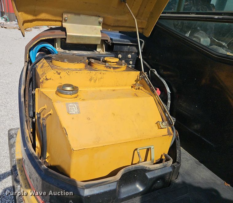 image for item EO4562 2005 Caterpillar 304 mini excavator