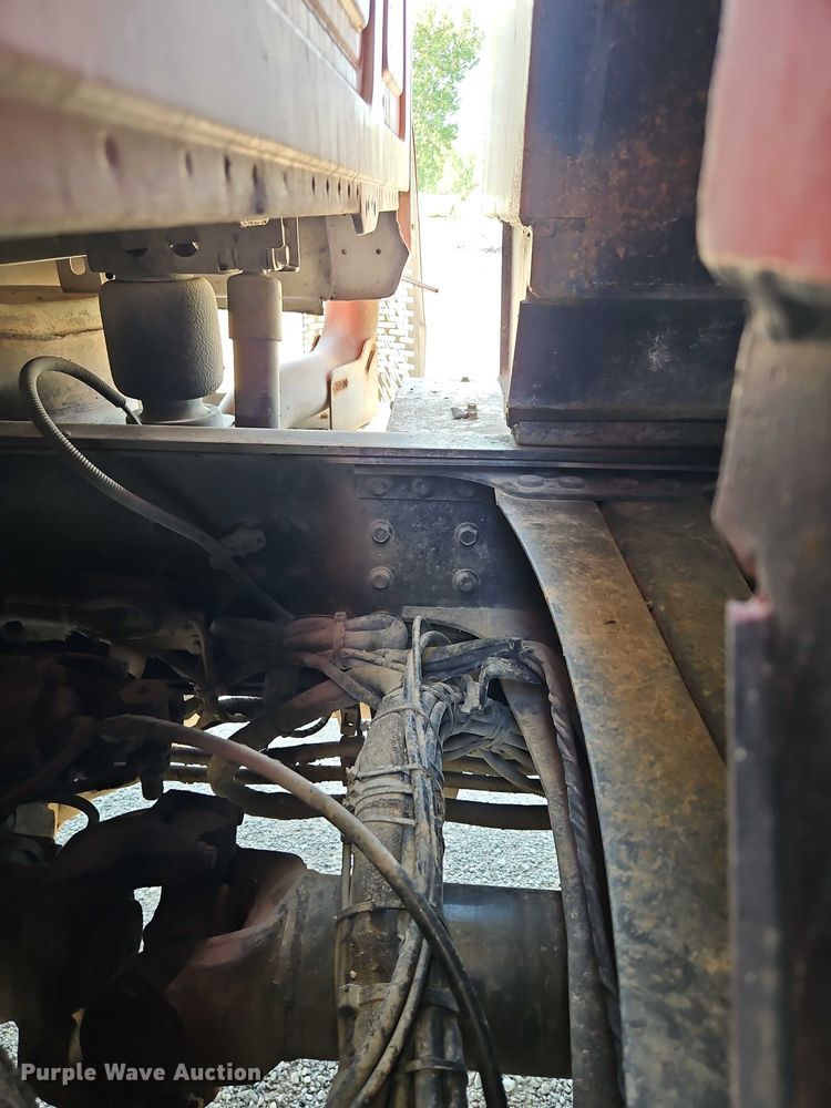 image for item EO4566 2015 Mack GU813 dump truck