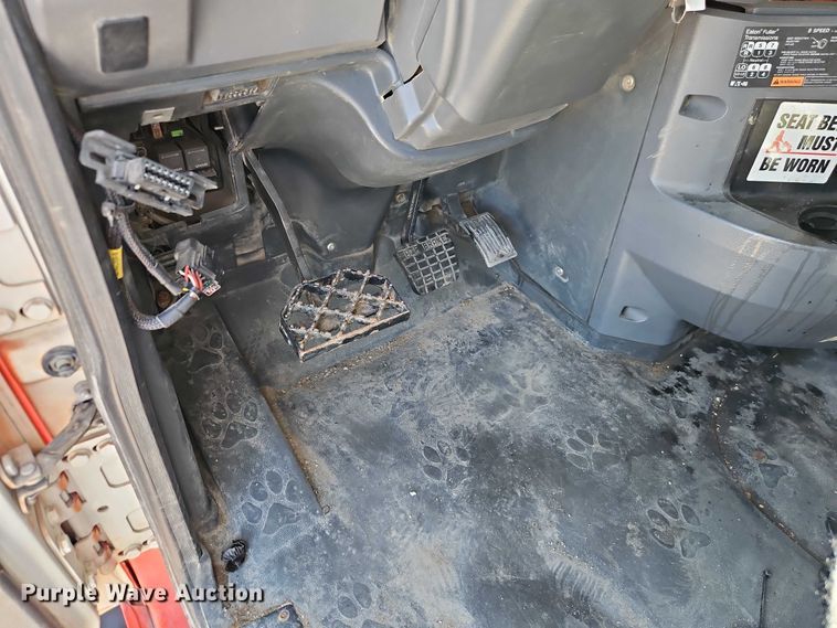 image for item EO4566 2015 Mack GU813 dump truck