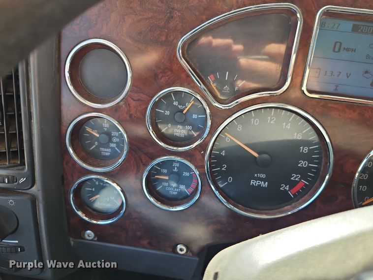 image for item EO4566 2015 Mack GU813 dump truck