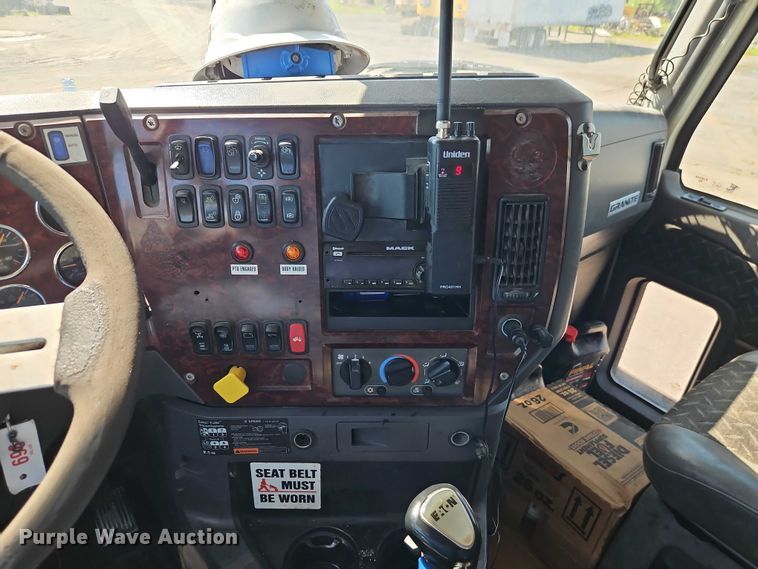 image for item EO4566 2015 Mack GU813 dump truck