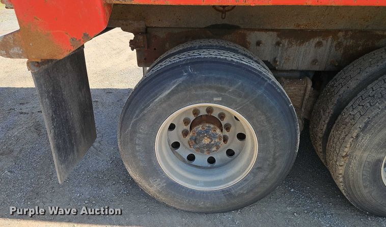 image for item EO4566 2015 Mack GU813 dump truck