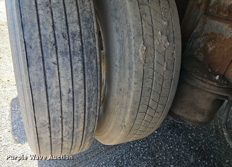 image for item EO4566 2015 Mack GU813 dump truck