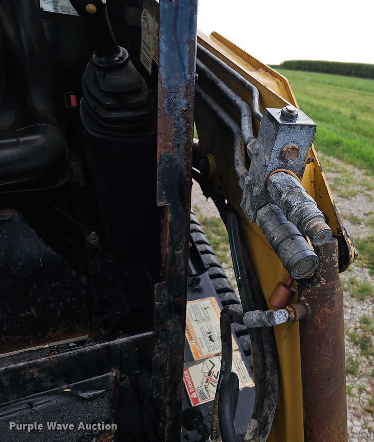 image for item EO4586 2008 ASV PT-30 tracked skid steer loader