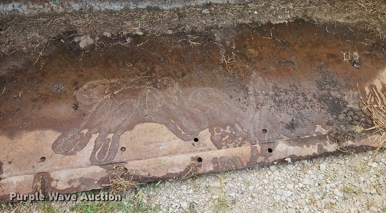 image for item EO4588 2005 John Deere 320 skid steer loader