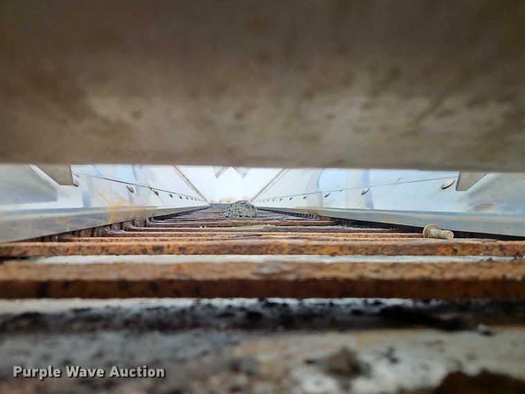 image for item EO4591 2013 International 7400 hook lift truck