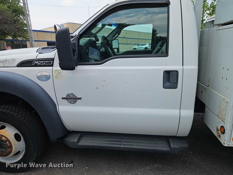 image for item EO4607 2012 Ford F550 bucket truck