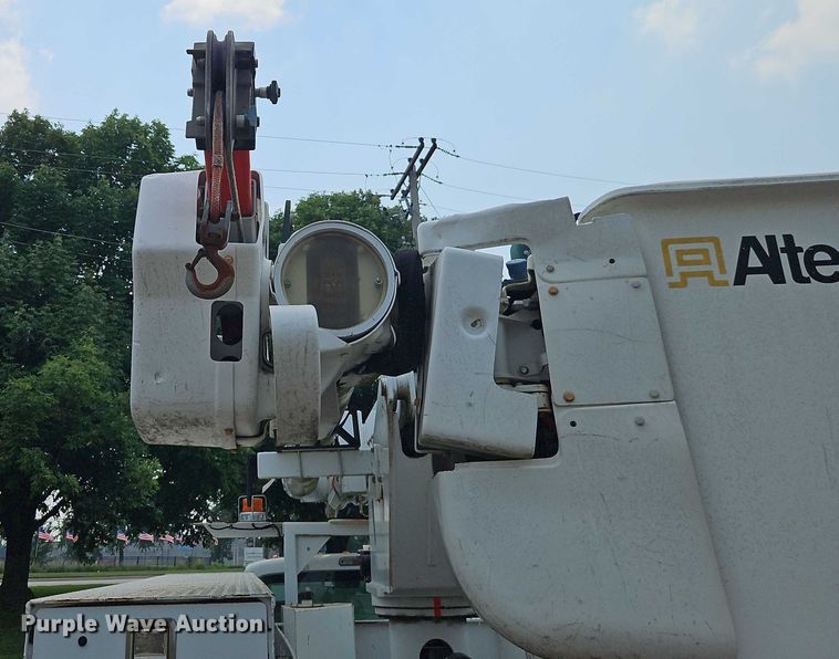 image for item EO4607 2012 Ford F550 bucket truck