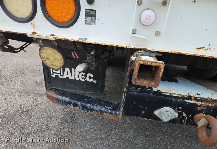 image for item EO4607 2012 Ford F550 bucket truck