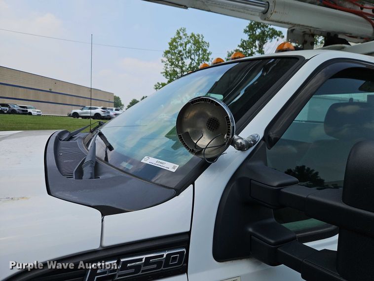 image for item EO4607 2012 Ford F550 bucket truck