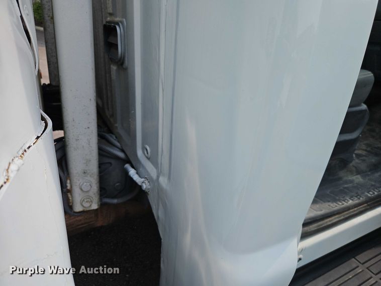 image for item EO4607 2012 Ford F550 bucket truck