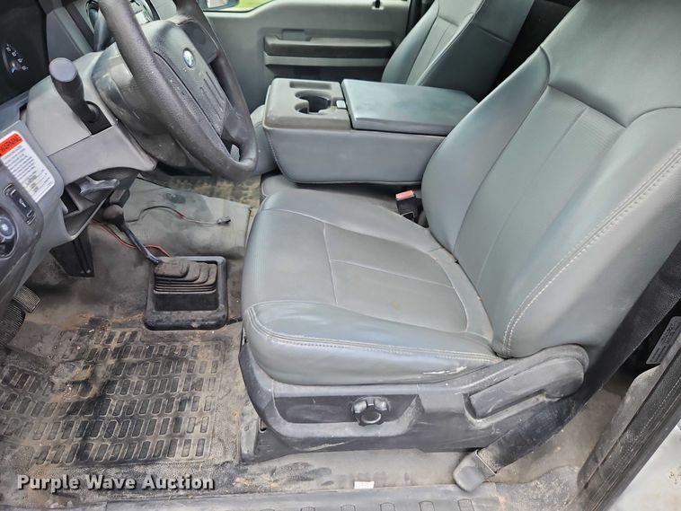 image for item EO4607 2012 Ford F550 bucket truck