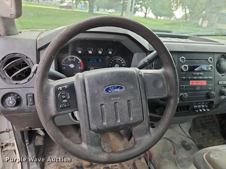 image for item EO4607 2012 Ford F550 bucket truck