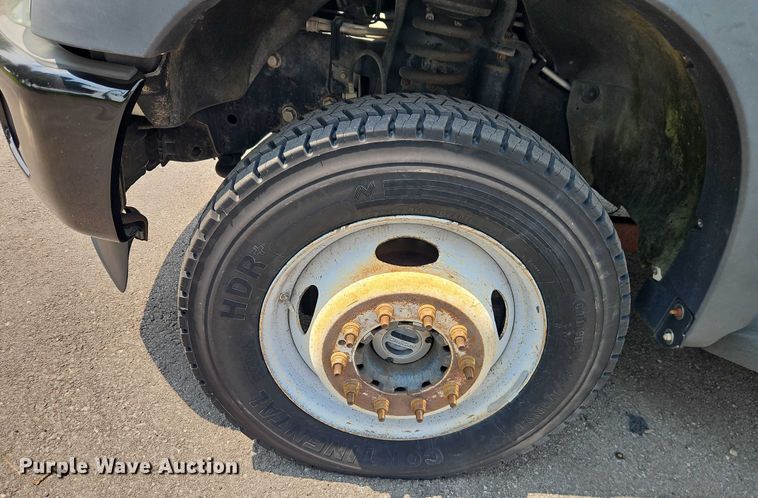 image for item EO4607 2012 Ford F550 bucket truck